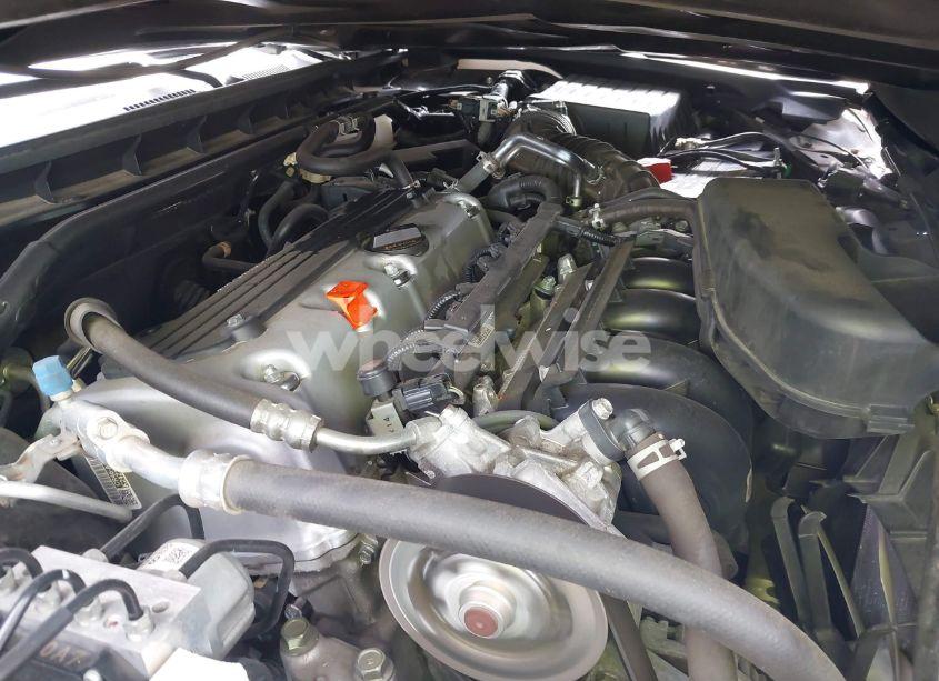 Photo 10 of 2012 Honda Accord 2.4 EX-L (VIN 1HGCP2F82CA098997)