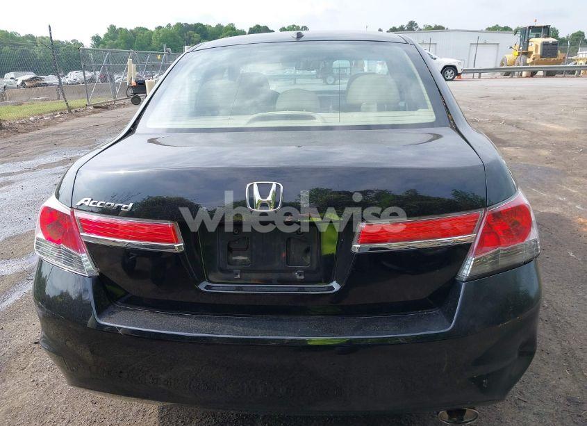 Photo 16 of 2012 Honda Accord 2.4 EX-L (VIN 1HGCP2F82CA098997)