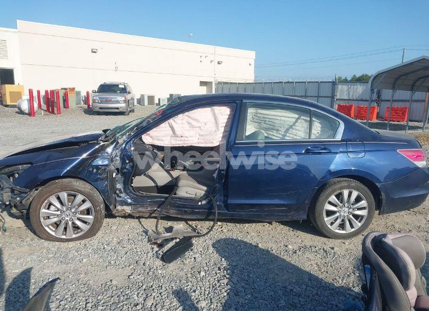 Photo 15 of 2012 Honda Accord 2.4 EX-L (VIN 1HGCP2F82CA169941)