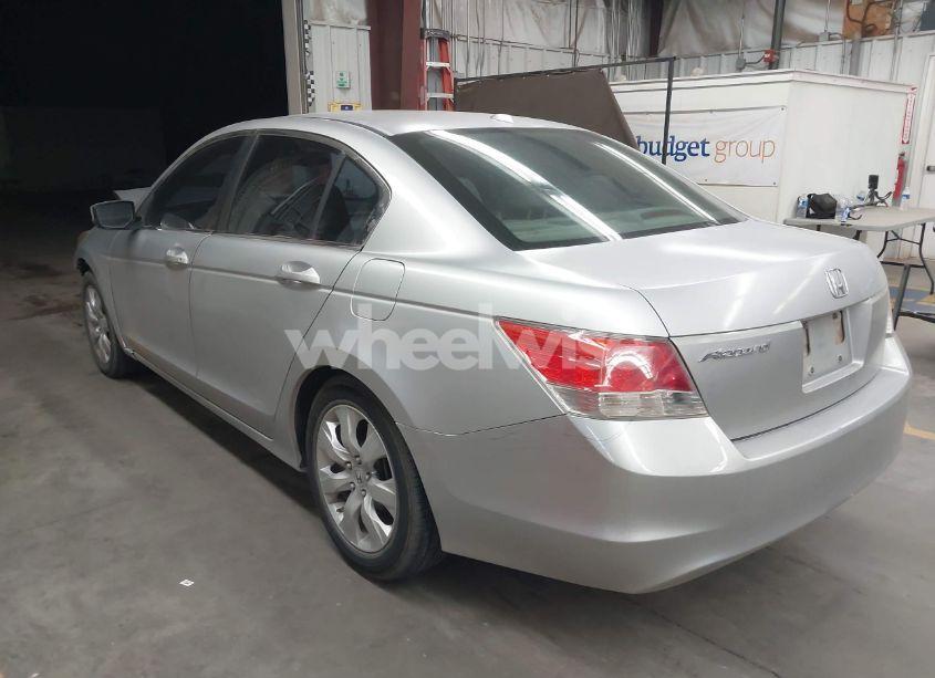 Photo 3 of 2010 Honda Accord 2.4 EX-L (VIN 1HGCP2F83AA092607)