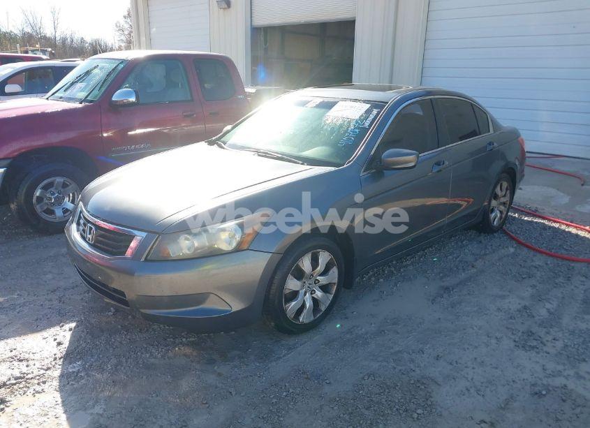 Photo 2 of 2010 Honda Accord 2.4 EX-L (VIN 1HGCP2F83AA128733)