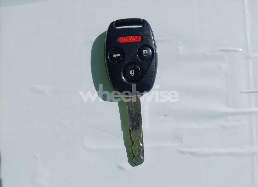 Photo 11 of 2010 Honda Accord 2.4 EX-L (VIN 1HGCP2F83AA148710)