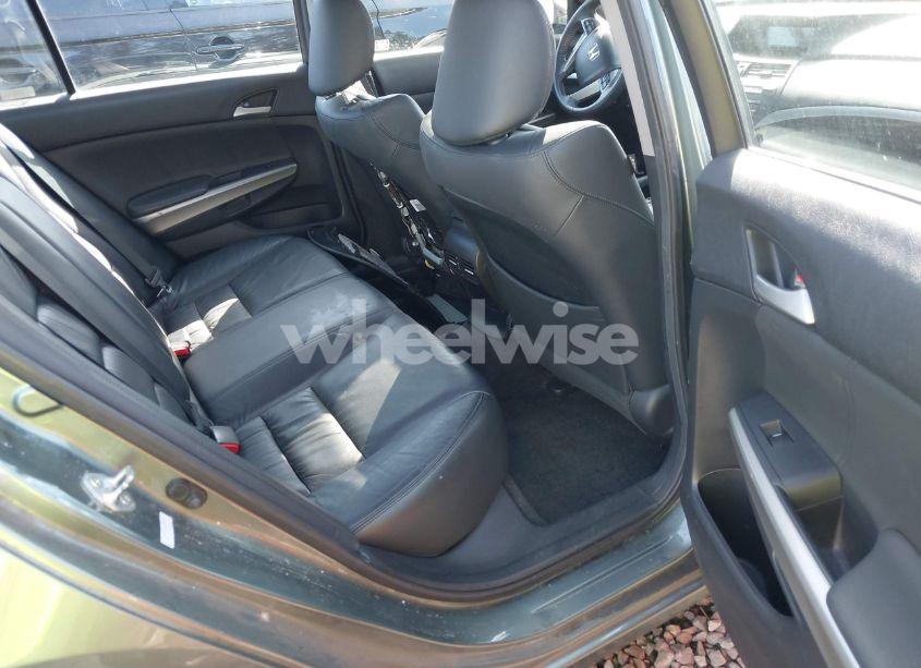 Photo 8 of 2010 Honda Accord 2.4 EX-L (VIN 1HGCP2F83AA148710)