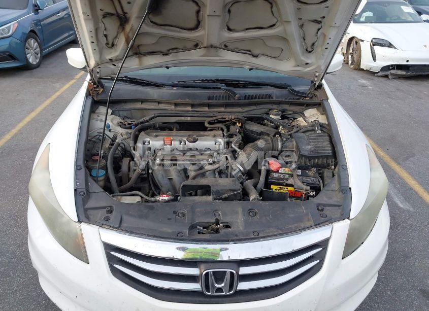 Photo 10 of 2011 Honda Accord 2.4 EX-L (VIN 1HGCP2F83BA003782)