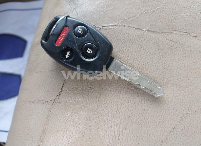 Photo 11 of 2011 Honda Accord 2.4 EX-L (VIN 1HGCP2F83BA003782)