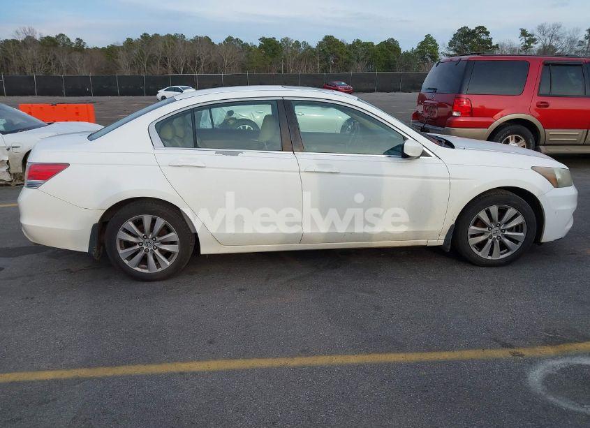 Photo 13 of 2011 Honda Accord 2.4 EX-L (VIN 1HGCP2F83BA003782)
