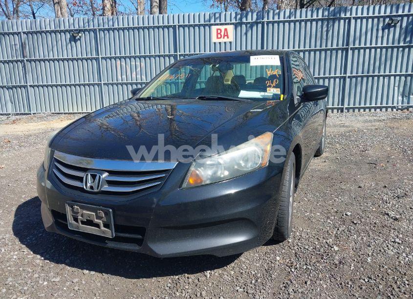 Photo 2 of 2011 Honda Accord 2.4 EX-L (VIN 1HGCP2F83BA006729)