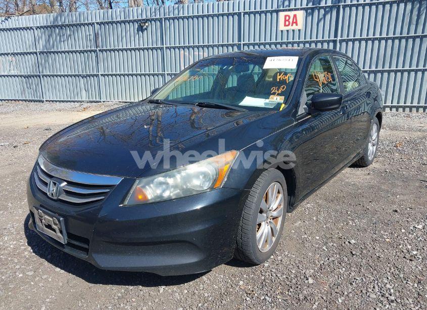 Photo 6 of 2011 Honda Accord 2.4 EX-L (VIN 1HGCP2F83BA006729)