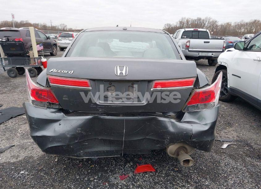 Photo 16 of 2011 Honda Accord 2.4 EX-L (VIN 1HGCP2F83BA013437)