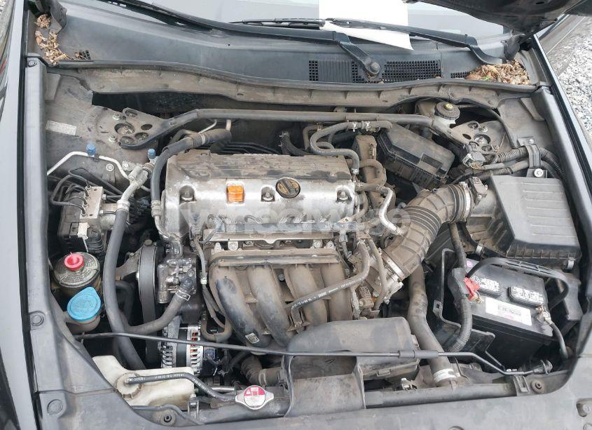 Photo 10 of 2011 Honda Accord 2.4 EX-L (VIN 1HGCP2F83BA017858)