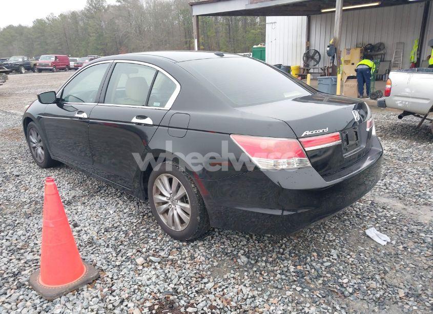 Photo 3 of 2011 Honda Accord 2.4 EX-L (VIN 1HGCP2F83BA017858)