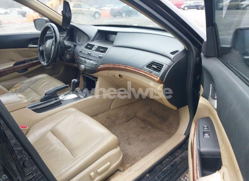 Photo 5 of 2011 Honda Accord 2.4 EX-L (VIN 1HGCP2F83BA017858)