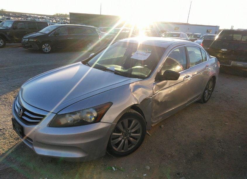 Photo 14 of 2011 Honda Accord 2.4 EX-L (VIN 1HGCP2F83BA020419)