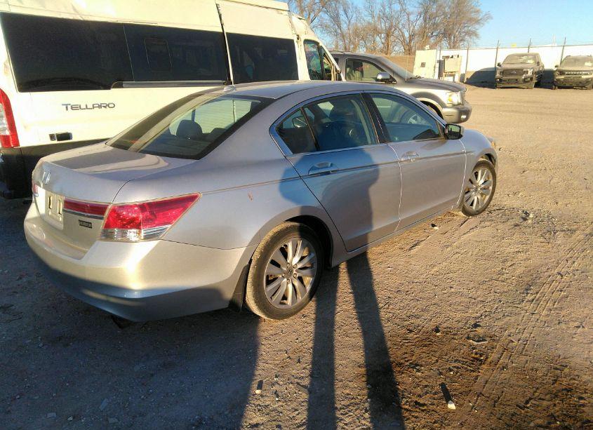 Photo 4 of 2011 Honda Accord 2.4 EX-L (VIN 1HGCP2F83BA020419)