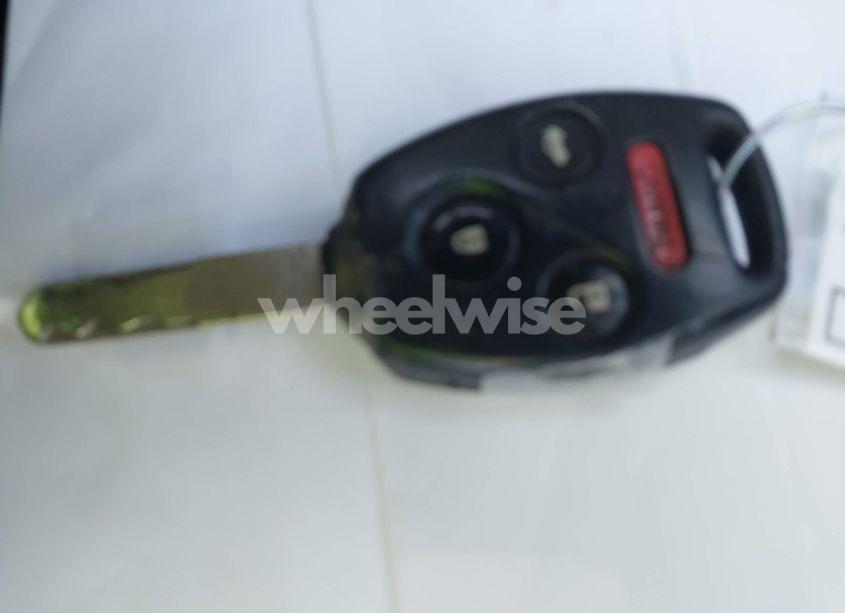 Photo 11 of 2011 Honda Accord 2.4 EX-L (VIN 1HGCP2F83BA025930)