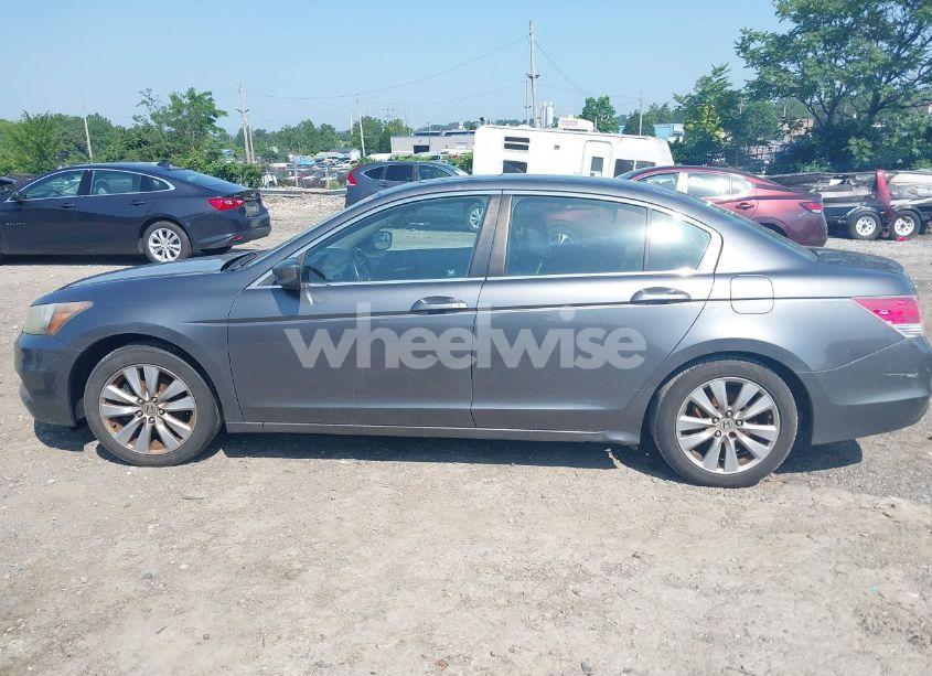 Photo 14 of 2011 Honda Accord 2.4 EX-L (VIN 1HGCP2F83BA053212)