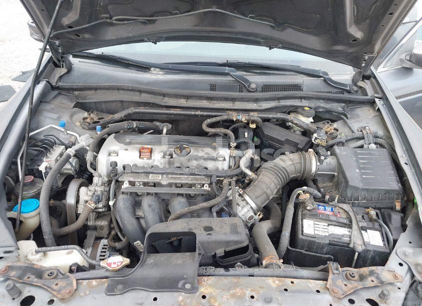 Photo 10 of 2011 Honda Accord 2.4 EX-L (VIN 1HGCP2F83BA069619)