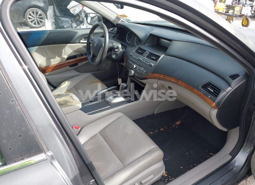 Photo 5 of 2011 Honda Accord 2.4 EX-L (VIN 1HGCP2F83BA069619)