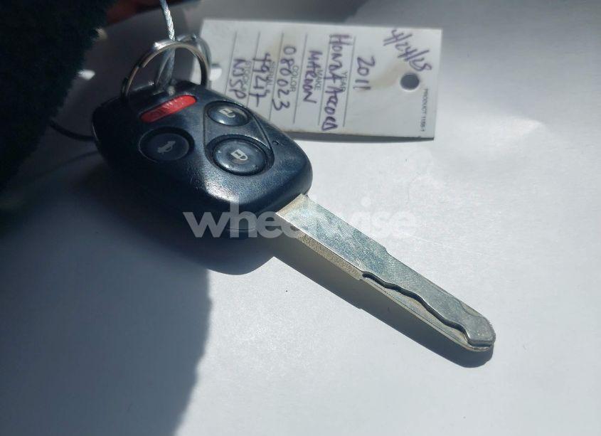 Photo 11 of 2011 Honda Accord 2.4 EX-L (VIN 1HGCP2F83BA080023)