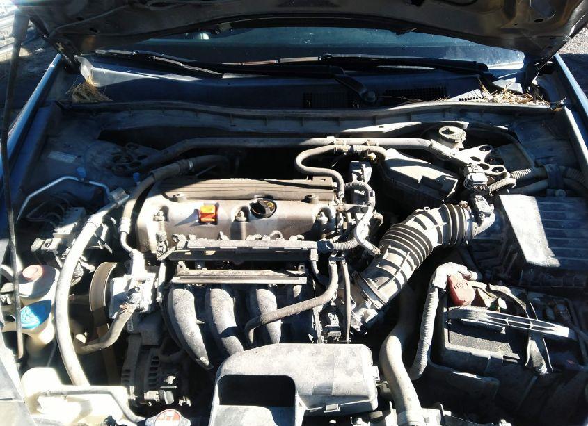 Photo 10 of 2011 Honda Accord 2.4 EX-L (VIN 1HGCP2F83BA080958)