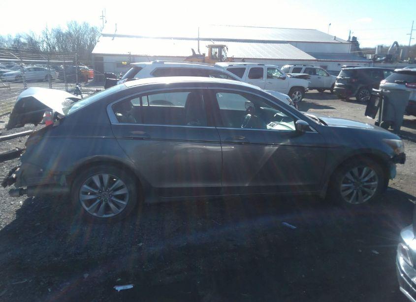 Photo 14 of 2011 Honda Accord 2.4 EX-L (VIN 1HGCP2F83BA080958)