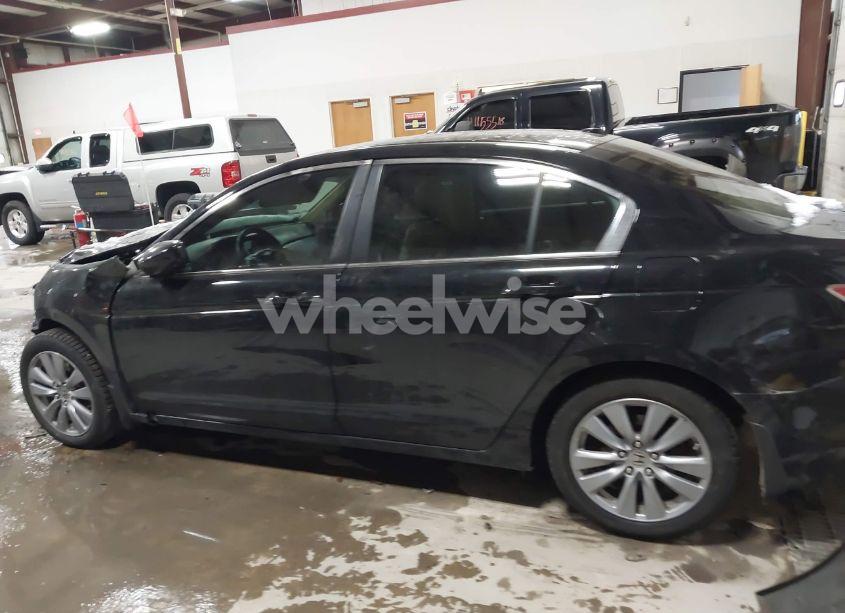 Photo 15 of 2011 Honda Accord 2.4 EX-L (VIN 1HGCP2F83BA085531)