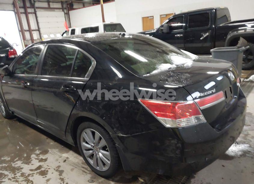 Photo 3 of 2011 Honda Accord 2.4 EX-L (VIN 1HGCP2F83BA085531)