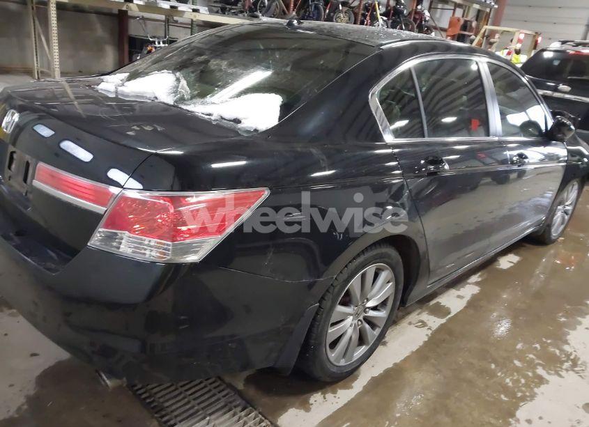 Photo 4 of 2011 Honda Accord 2.4 EX-L (VIN 1HGCP2F83BA085531)