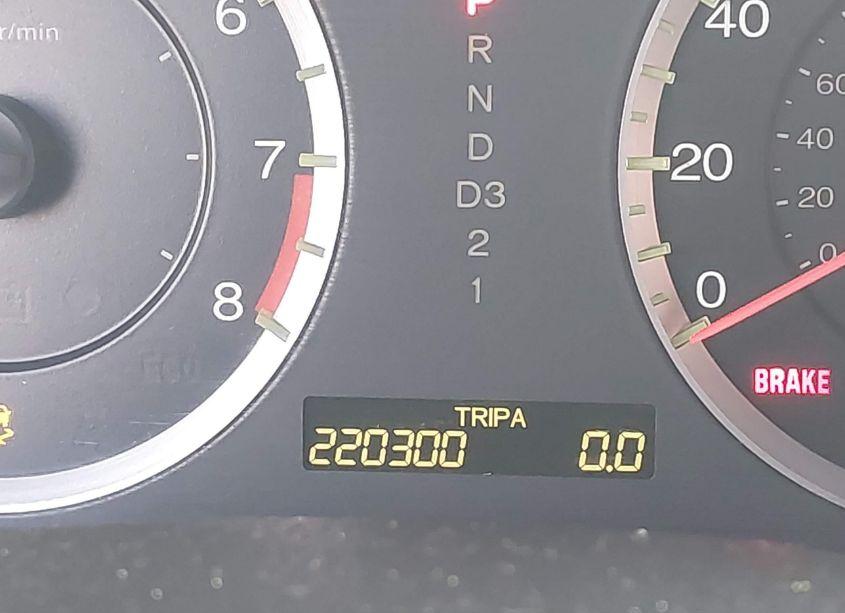 Photo 15 of 2011 Honda Accord 2.4 EX-L (VIN 1HGCP2F83BA100092)