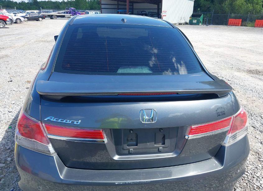 Photo 16 of 2011 Honda Accord 2.4 EX-L (VIN 1HGCP2F83BA100092)