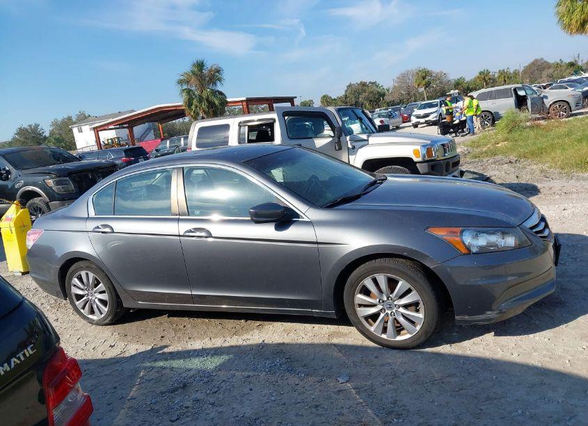 Photo 12 of 2011 Honda Accord 2.4 EX-L (VIN 1HGCP2F83BA107401)