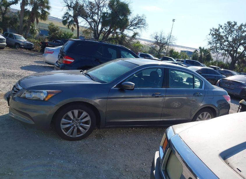 Photo 13 of 2011 Honda Accord 2.4 EX-L (VIN 1HGCP2F83BA107401)