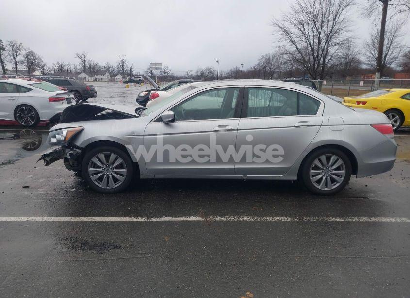 Photo 14 of 2011 Honda Accord 2.4 EX-L (VIN 1HGCP2F83BA113893)