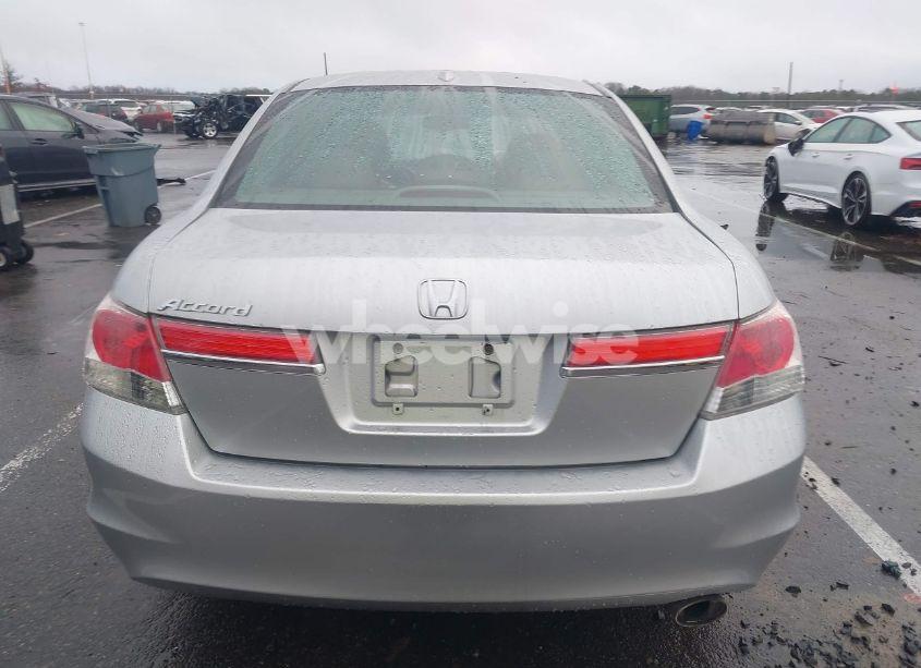 Photo 16 of 2011 Honda Accord 2.4 EX-L (VIN 1HGCP2F83BA113893)