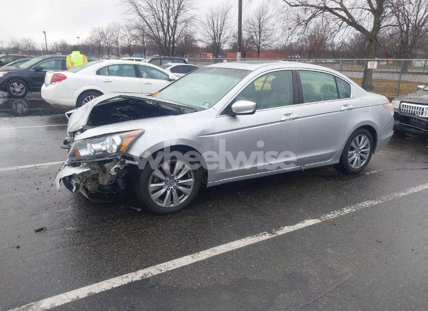 Photo 2 of 2011 Honda Accord 2.4 EX-L (VIN 1HGCP2F83BA113893)