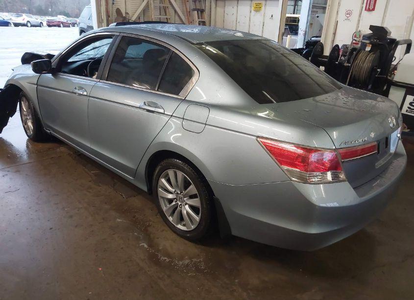 Photo 3 of 2011 Honda Accord 2.4 EX-L (VIN 1HGCP2F83BA120682)
