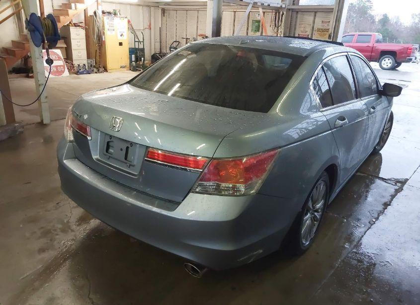 Photo 4 of 2011 Honda Accord 2.4 EX-L (VIN 1HGCP2F83BA120682)