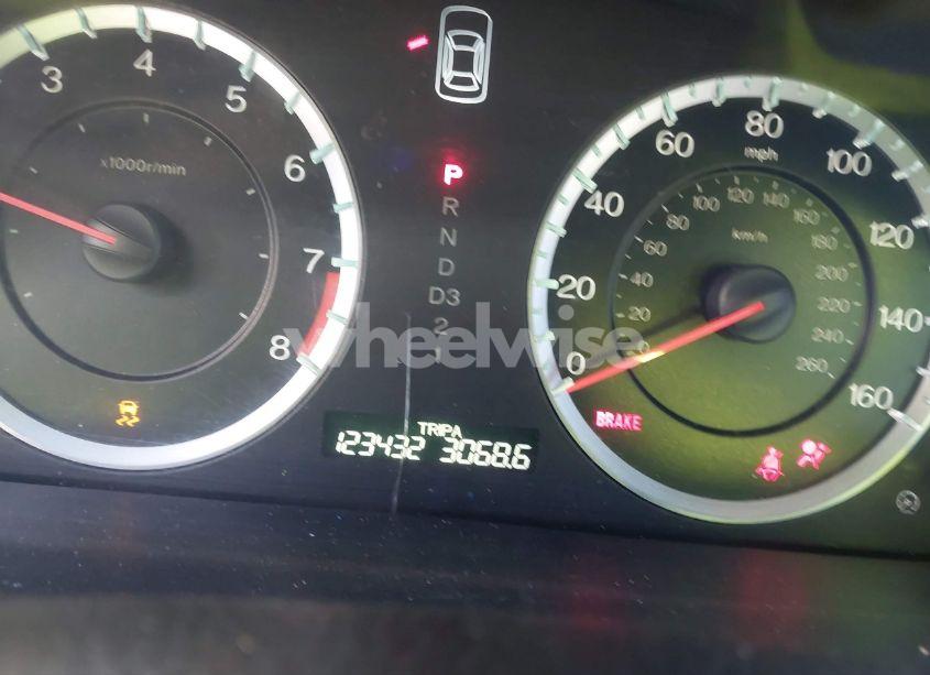 Photo 16 of 2011 Honda Accord 2.4 EX-L (VIN 1HGCP2F83BA121640)