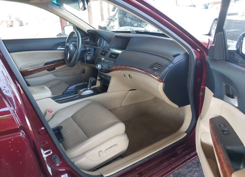 Photo 5 of 2011 Honda Accord 2.4 EX-L (VIN 1HGCP2F83BA138132)