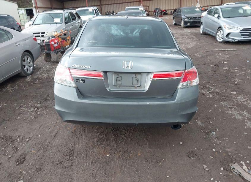 Photo 16 of 2011 Honda Accord 2.4 EX-L (VIN 1HGCP2F83BA150524)