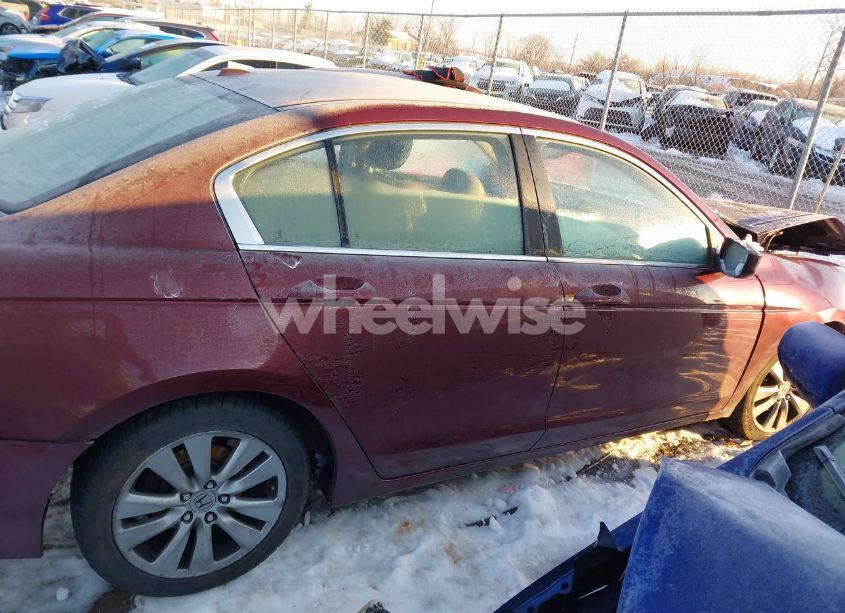 Photo 13 of 2012 Honda Accord 2.4 EX-L (VIN 1HGCP2F83CA089774)
