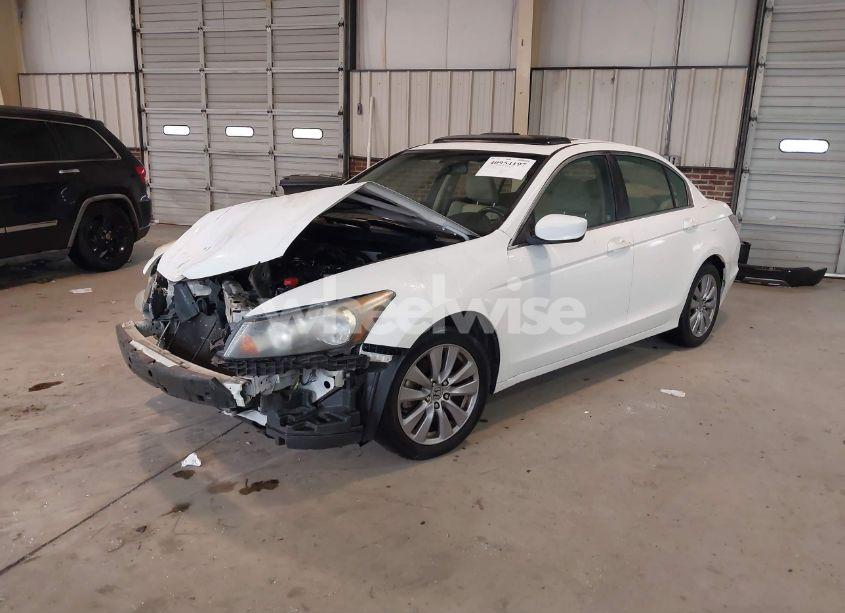 Photo 2 of 2012 Honda Accord 2.4 EX-L (VIN 1HGCP2F83CA094439)