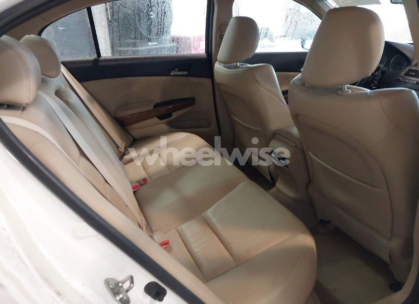 Photo 8 of 2012 Honda Accord 2.4 EX-L (VIN 1HGCP2F83CA094439)