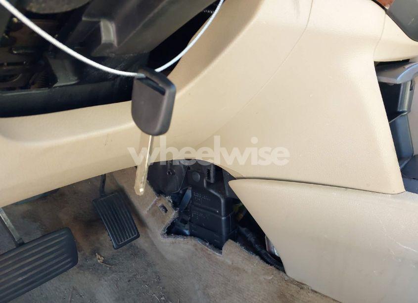 Photo 11 of 2012 Honda Accord 2.4 EX-L (VIN 1HGCP2F83CA172427)