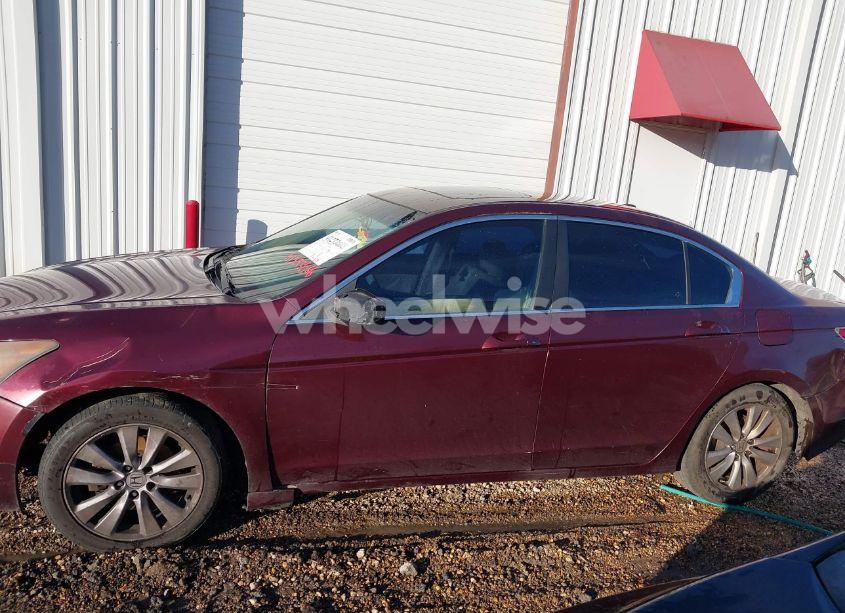 Photo 14 of 2012 Honda Accord 2.4 EX-L (VIN 1HGCP2F83CA172427)