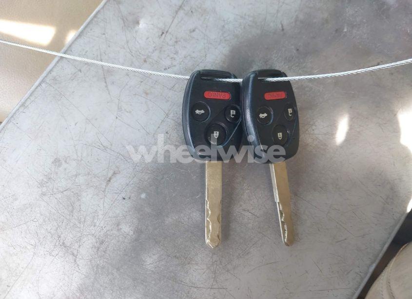 Photo 11 of 2012 Honda Accord 2.4 EX-L (VIN 1HGCP2F83CA195691)