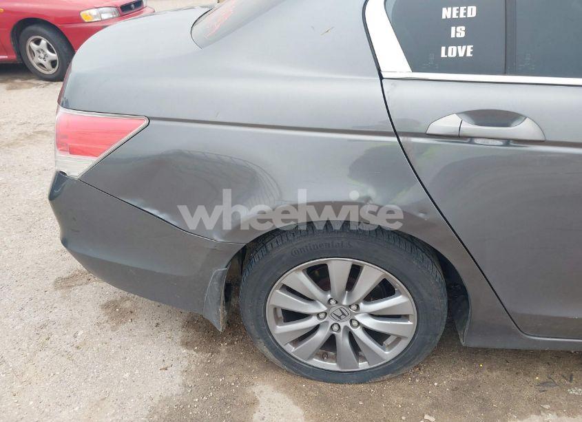 Photo 18 of 2012 Honda Accord 2.4 EX-L (VIN 1HGCP2F83CA222534)