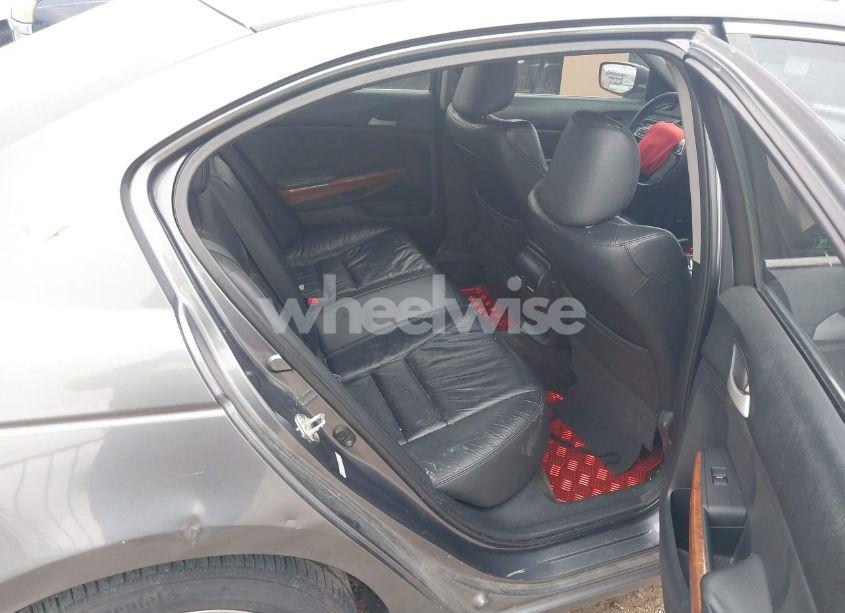 Photo 8 of 2012 Honda Accord 2.4 EX-L (VIN 1HGCP2F83CA222534)