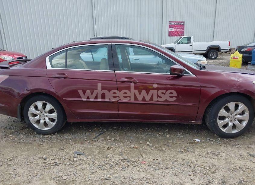 Photo 16 of 2010 Honda Accord 2.4 EX-L (VIN 1HGCP2F84AA024462)