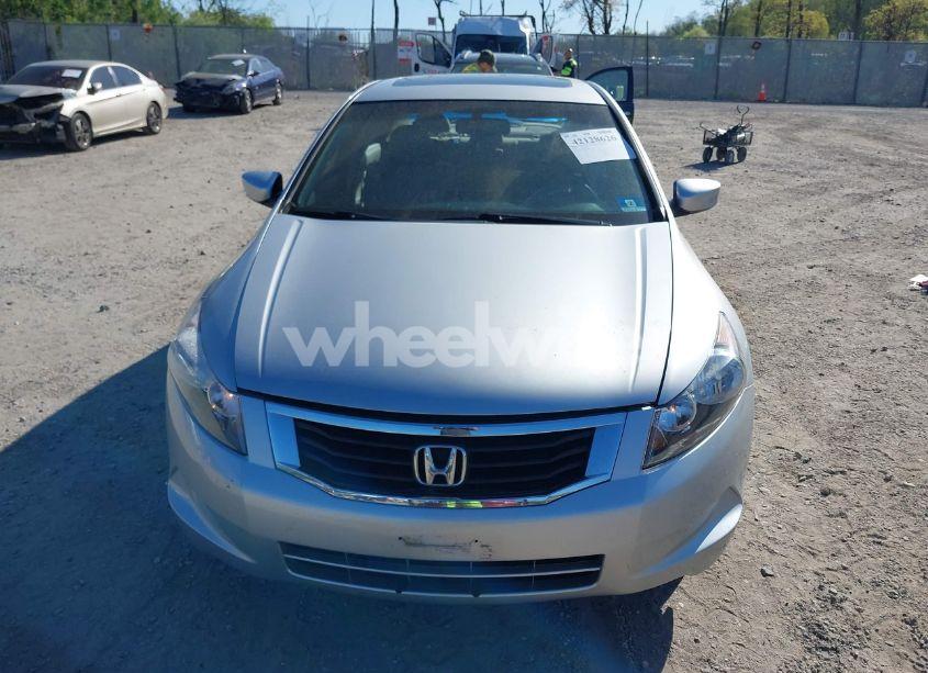 Photo 12 of 2010 Honda Accord 2.4 EX-L (VIN 1HGCP2F84AA024686)